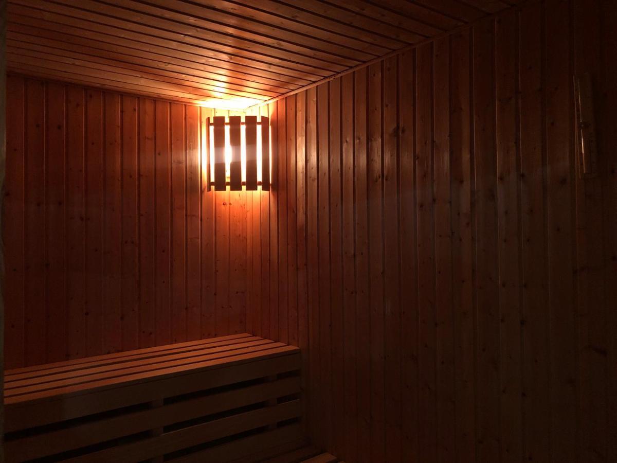 Meduza Wellness Spa S Ubytovanim Galgóc Kültér fotó